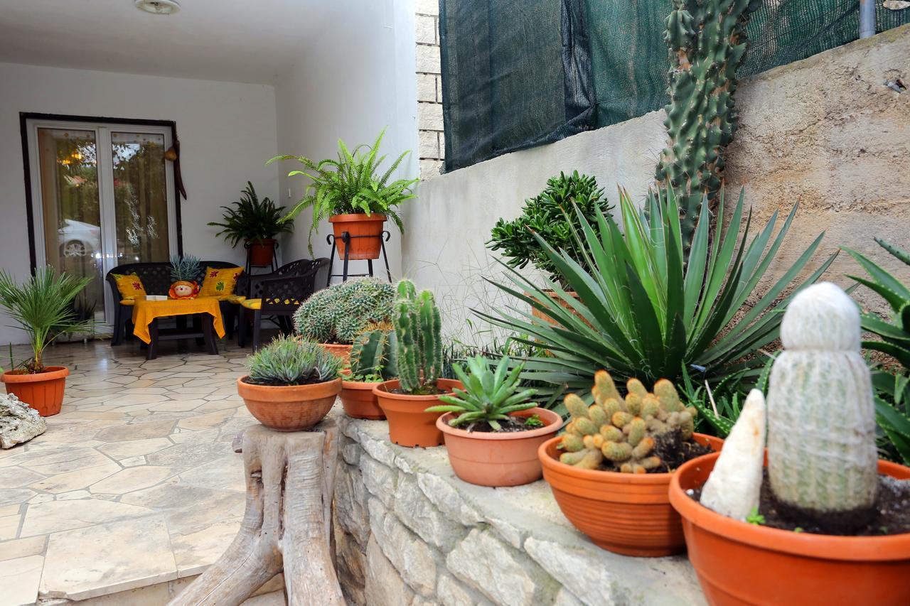 סופטאר Apartments M&J מראה חיצוני תמונה
