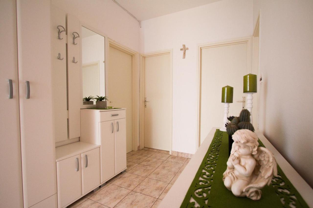 סופטאר Apartments M&J מראה חיצוני תמונה